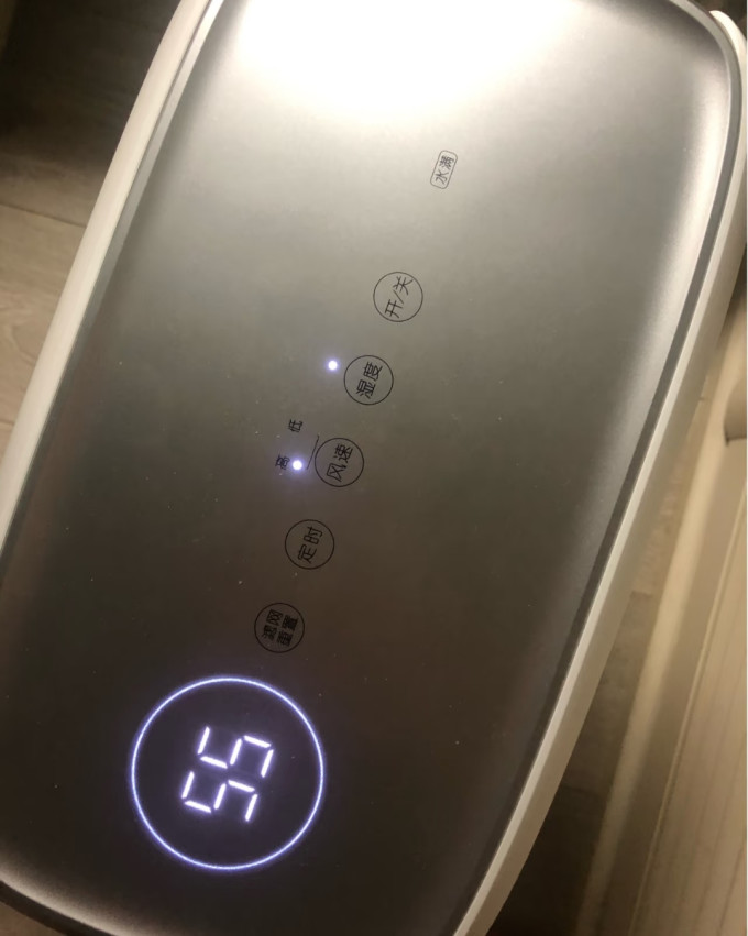 格力除湿器
