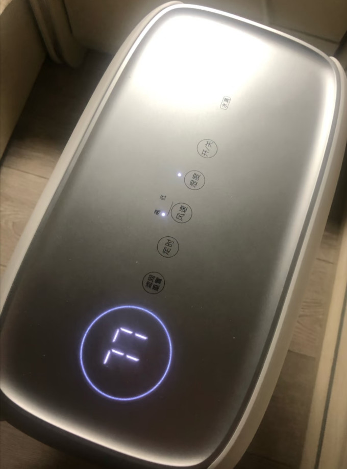 格力除湿器