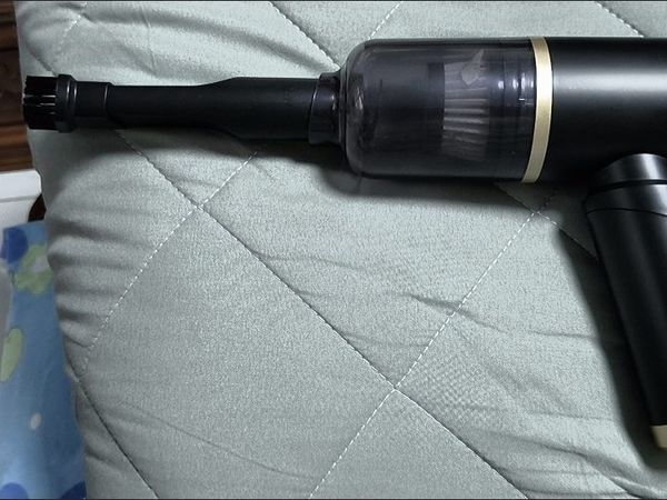 车内清洁神器，轻松搞定灰尘杂物
