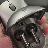荣耀亲选“无线耳机鼠标二合一”，8 月登场