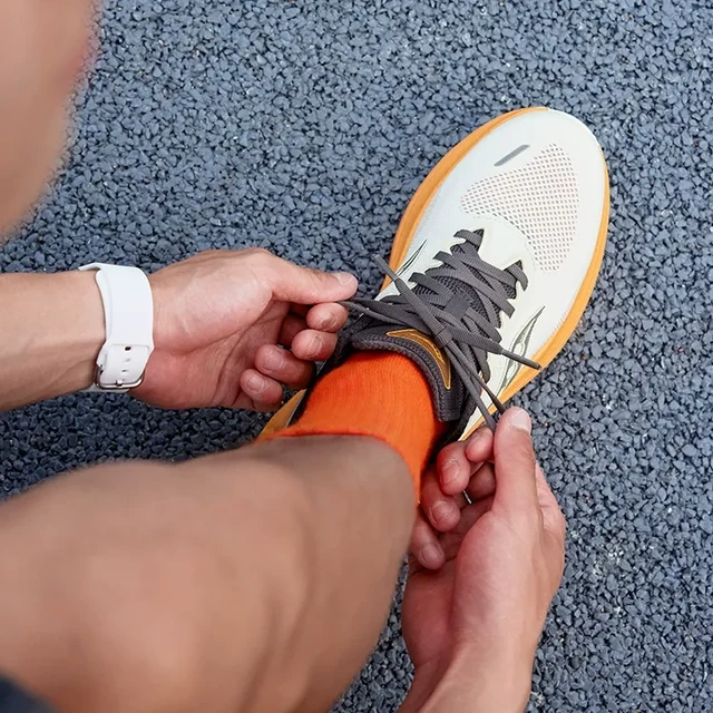 🏃‍♂️💨 跑者的福音来啦！Saucony索康尼MARSHAL稳定支撑跑步