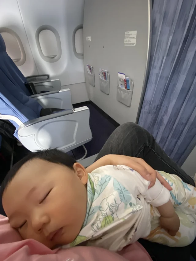 独自带1岁内婴儿第一次乘机注意事项（国航）