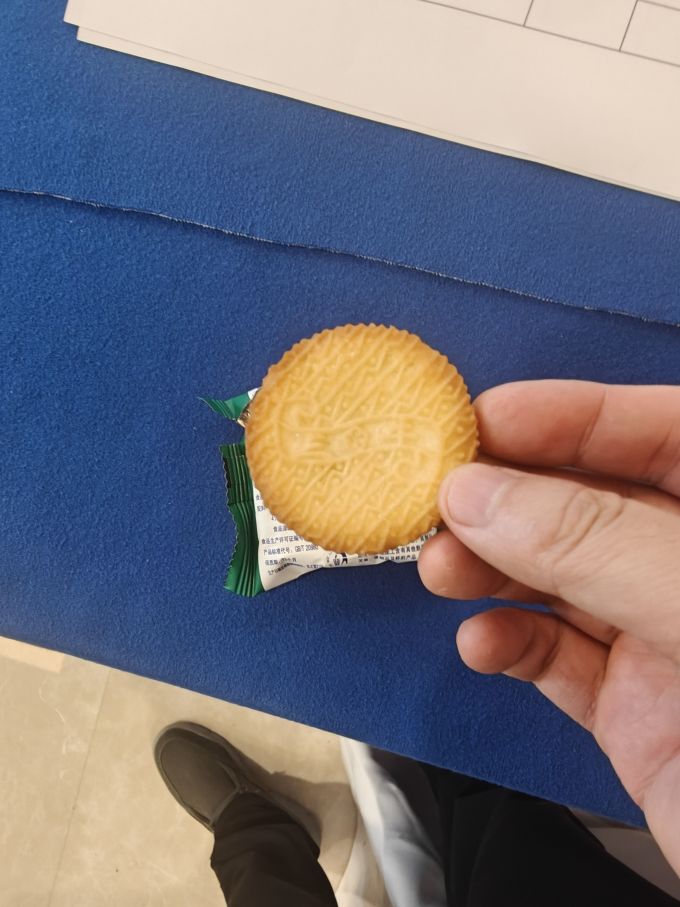 三牛饼干