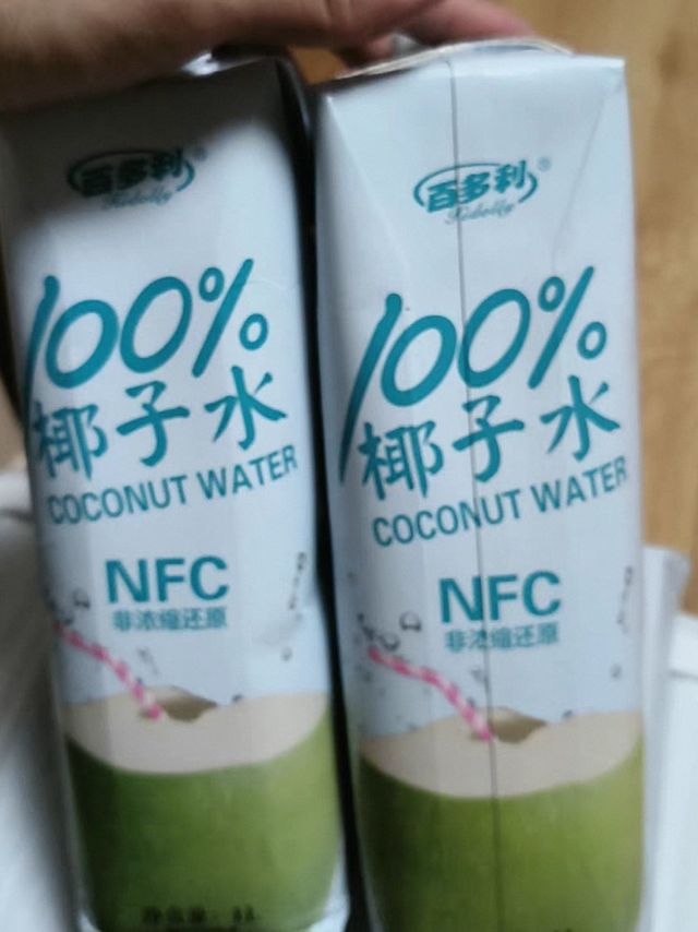 百多利NFC100%椰子水清甜解渴