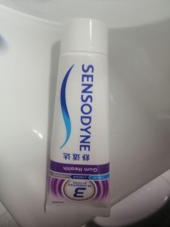 舒适达牙膏