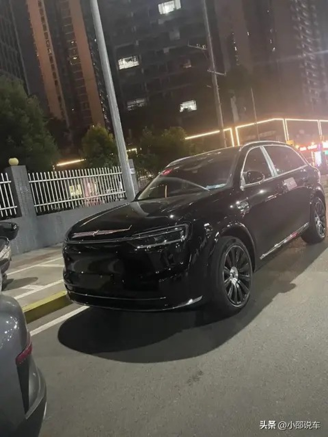 新款问界M7曝光,颜值升级引热议