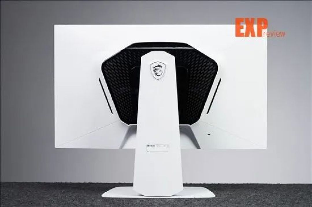 微星MPG 274URDFW E16M白龙评测：双模兼顾3A电竞，Mini-LED同有亮度色彩