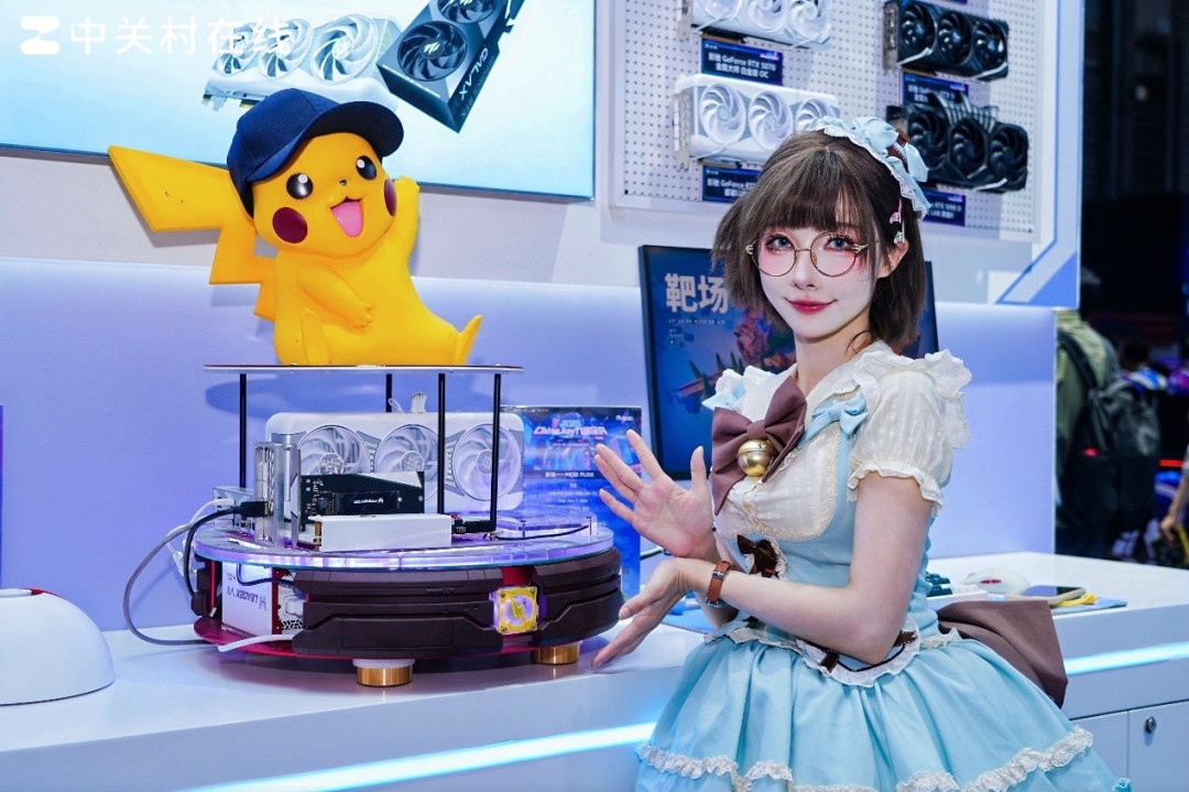 刷新视觉星镜界 ChinaJoy2025影驰展台太秀了