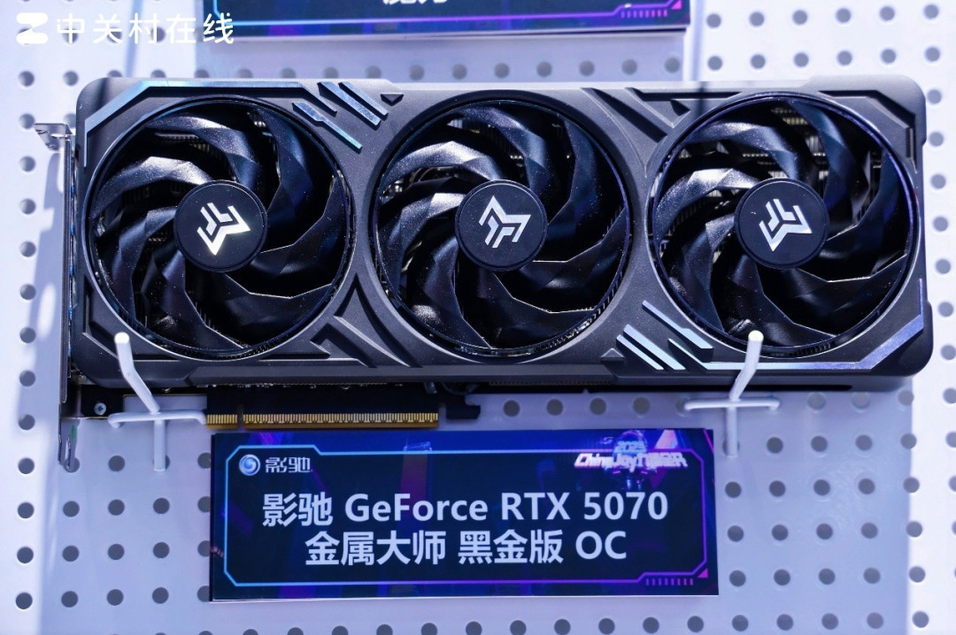 刷新视觉星镜界 ChinaJoy2025影驰展台太秀了