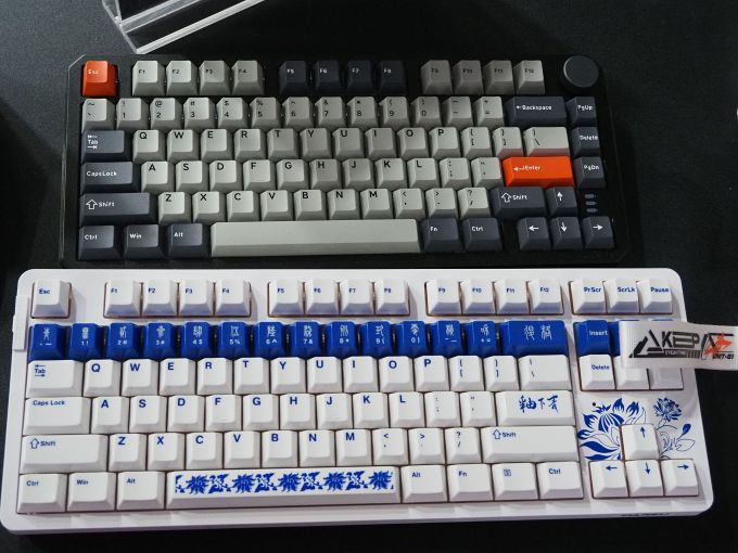 三星显示器