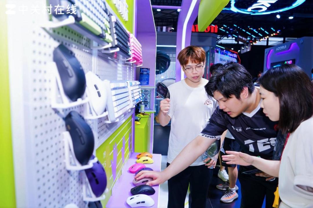 ChinaJoy2025现场直击:雷柏键鼠外设引爆专业电竞体验