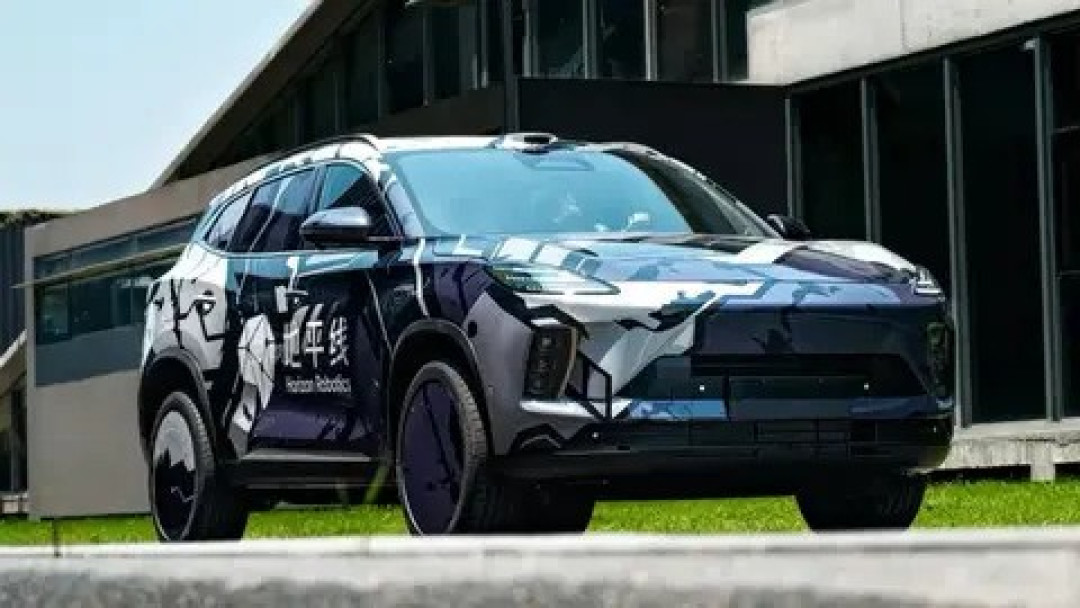 星纪元E05亮相:高性价比中型SUV,智能驾驶成亮点