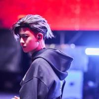 任嘉伦跨界燃爆贵阳音乐节：粉丝应援破圈联动品牌创亿元消费热潮