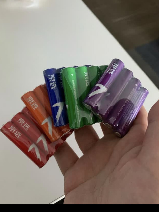 京东自有品牌7号彩虹电池