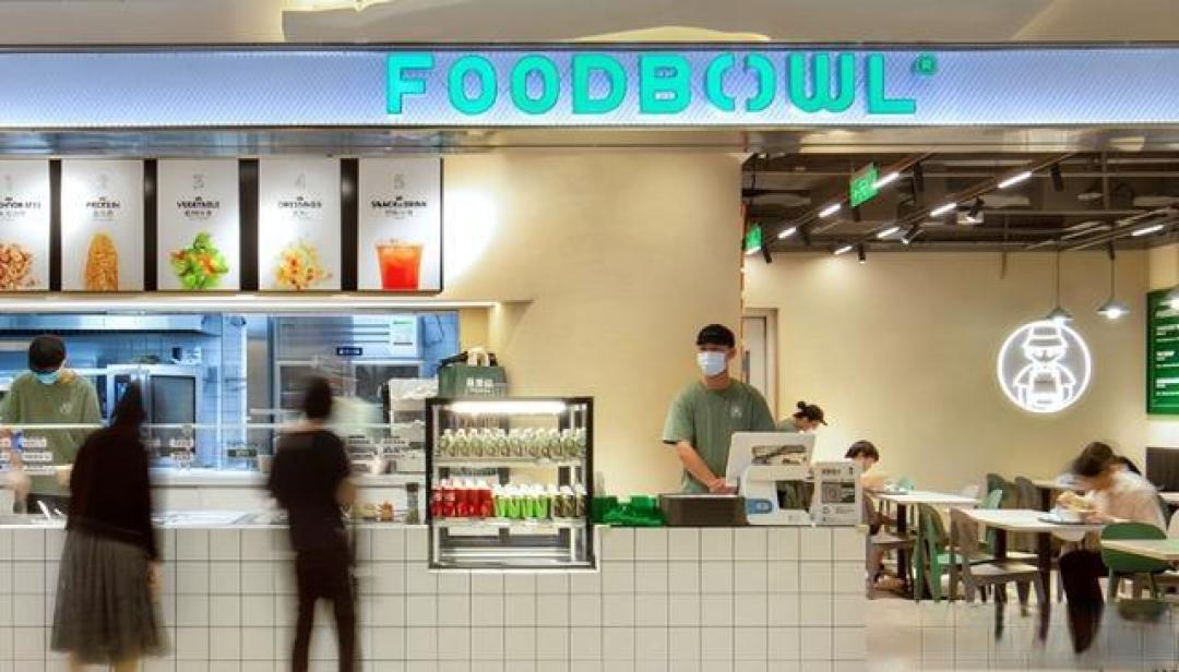 人大物理系学霸破局轻食赛道:解题式创业年收4亿,数据模型撬动热食突围