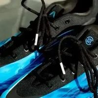 上市两年就不下架！华子1代还出新配色呢？