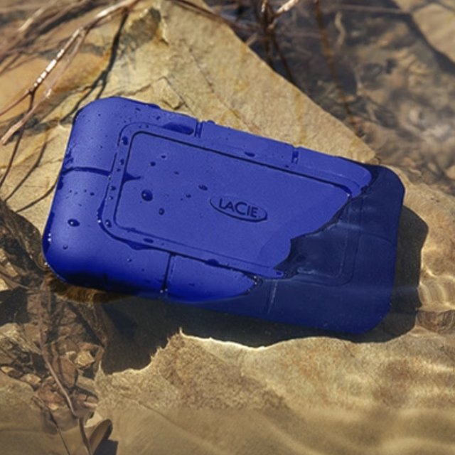 硬核且极速！移动硬盘里的装甲车，雷孜小金刚Rugged SSD Pro5