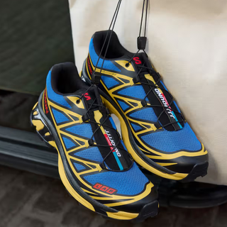 JJJJound x Salomon XT-6  联名鞋款，白敬亭同款溢价两千