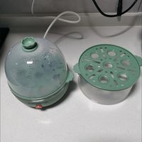 九阳 ZD7-GE130 煮蛋器：复古绿里的晨间小确幸​