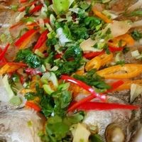 清蒸鲈鱼：养生美味的佳肴