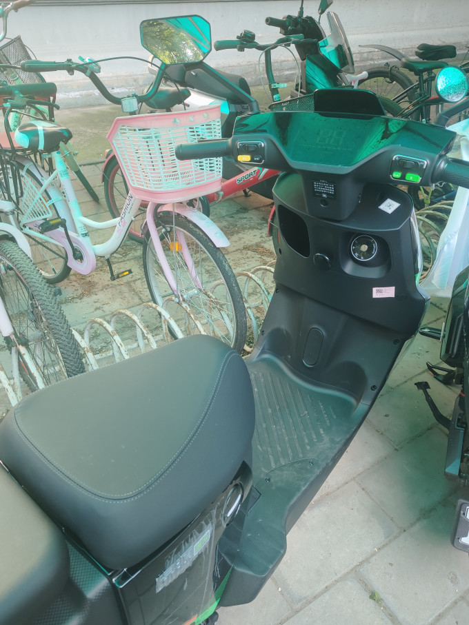绿源电动车整车