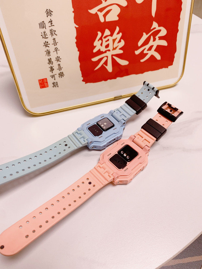 小天才智能手表
