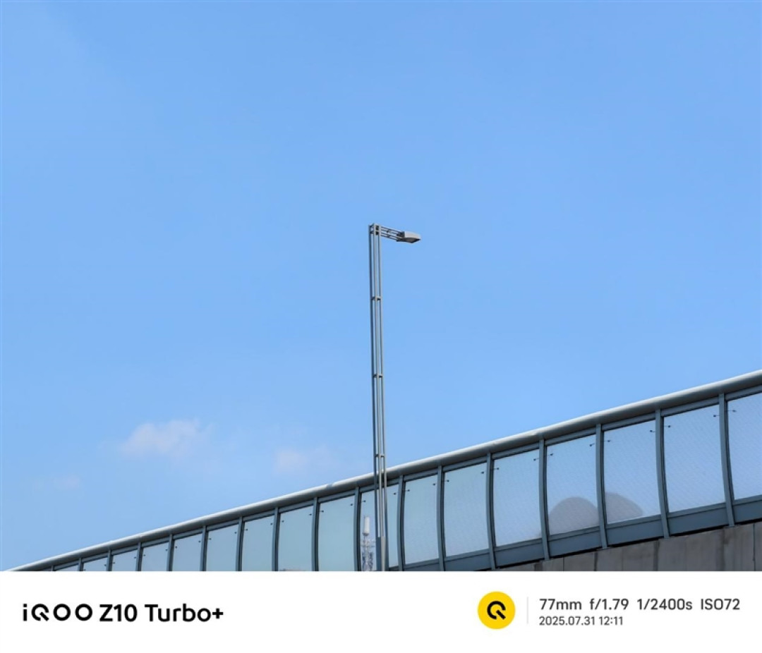 性能续航全到位!iQOO Z10 Turbo+评测:实现全天游戏自由的电竞新卷王