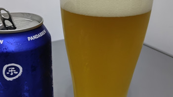品：熊猫精酿比利时小麦陈皮啤酒