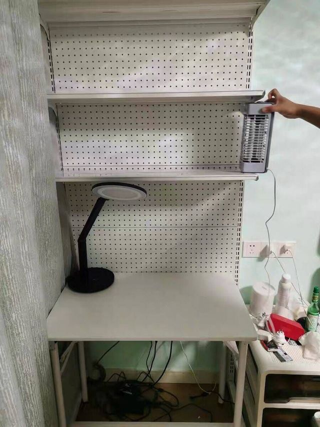 洞洞板置物架落地一体靠墙收纳分层架子
