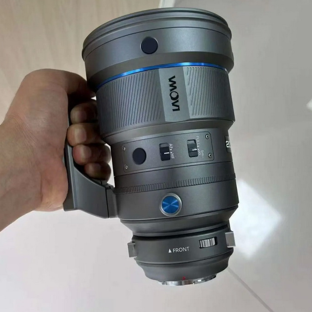 国产空气切割机来了！老蛙200mm F2.0全幅自动头发布，带自动对焦