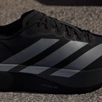adizero Evo SL：超轻缓震马拉松跑鞋