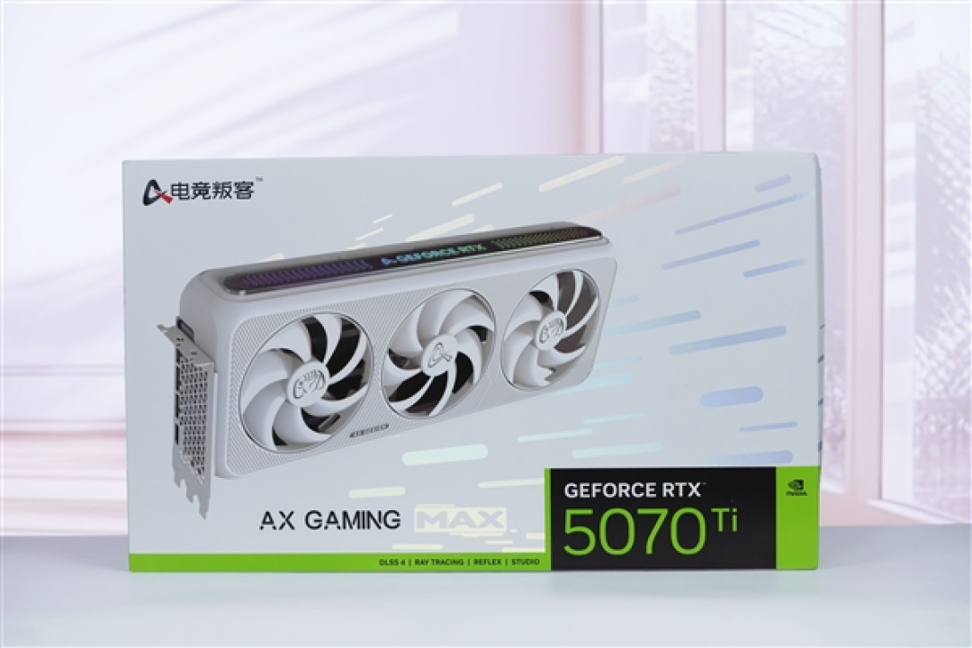 纯白美学的巅峰之作！电竞判客RTX 5070Ti X3W Max图赏