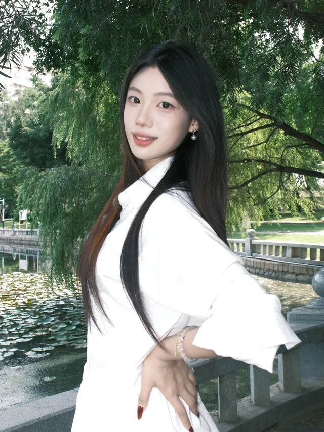 笑起来就像好天气✨