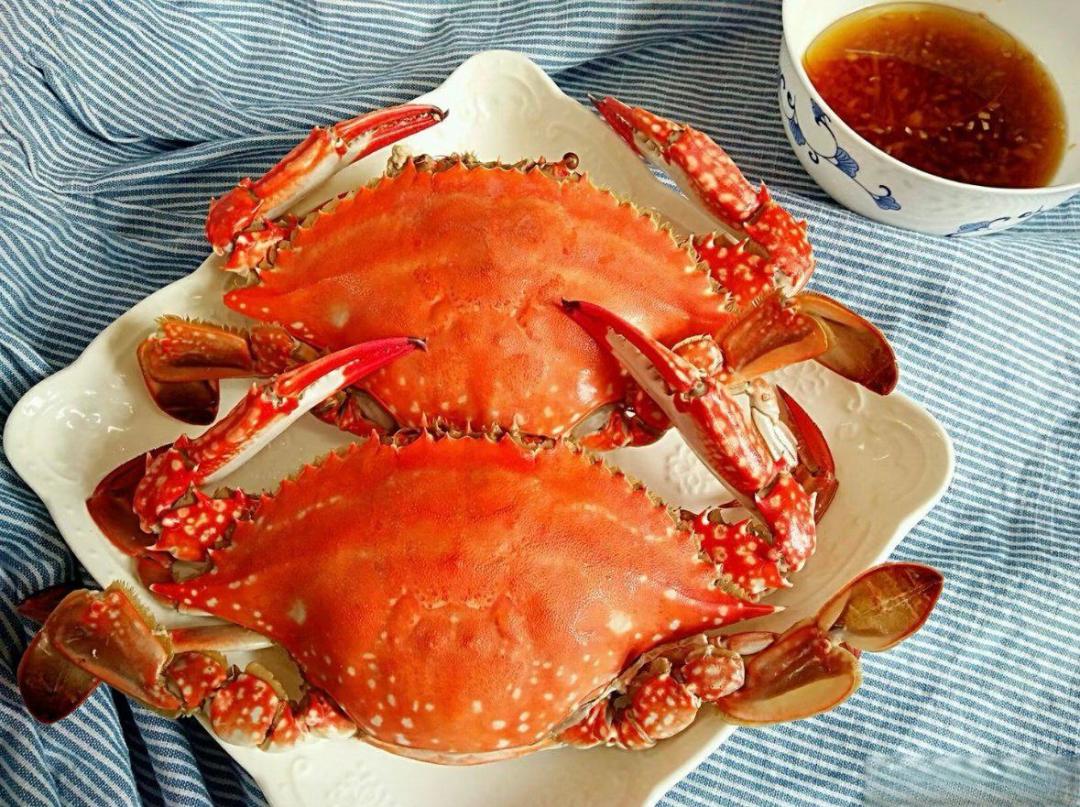 东海至味碰撞稻米香：解码浙江人的梭子蟹炒年糕基因