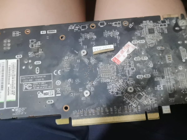 SAPPHIRE HD7770拆机清灰换硅脂