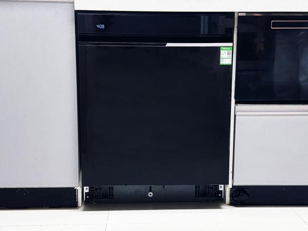 全能型洗碗机你见过吗？这款“能洗万物”的悟品 WE16 好像真有点哇塞噢！