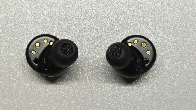 蓝牙耳机