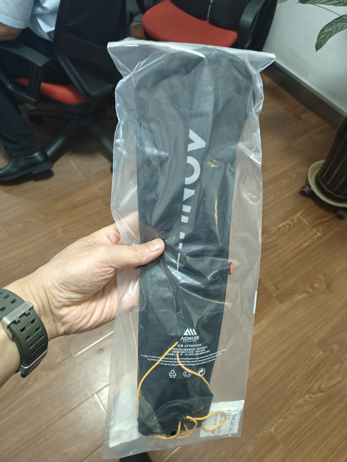 奥尼捷旅行背包