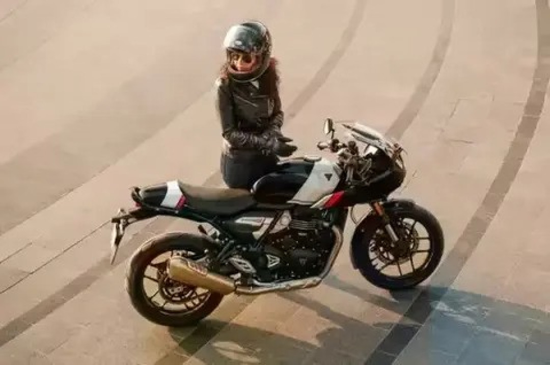 凯旋Thruxton 400印度发布，经典复古设计引期待