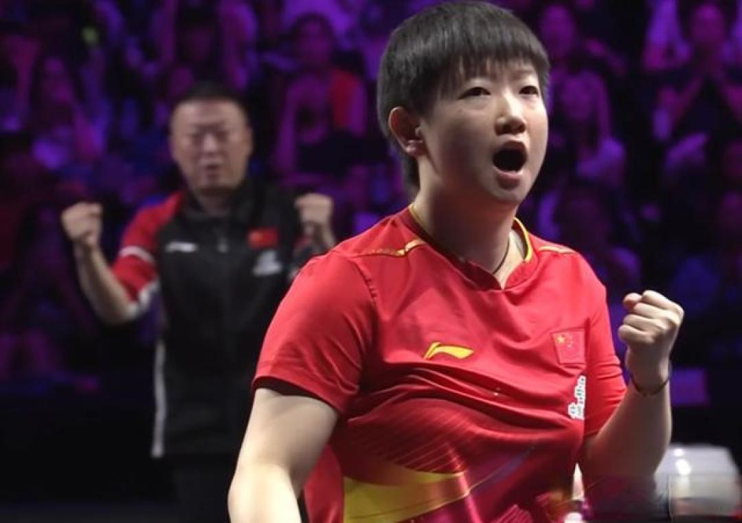 孙颖莎4-0暴击大藤沙月晋级四强 对日28连胜助国乒提前锁定冠亚
