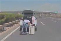 前车故障后车智驾径直撞上致2死：交警发布多起智驾车祸提醒勿过度依赖