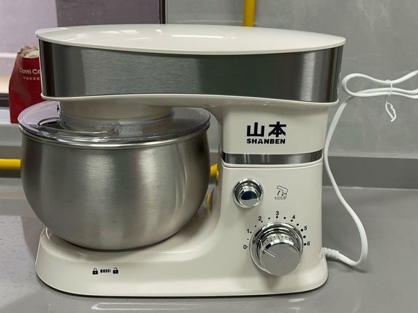 山本多功能厨师机家用3L小型和面机揉面全自动家庭电动打蛋搅拌机