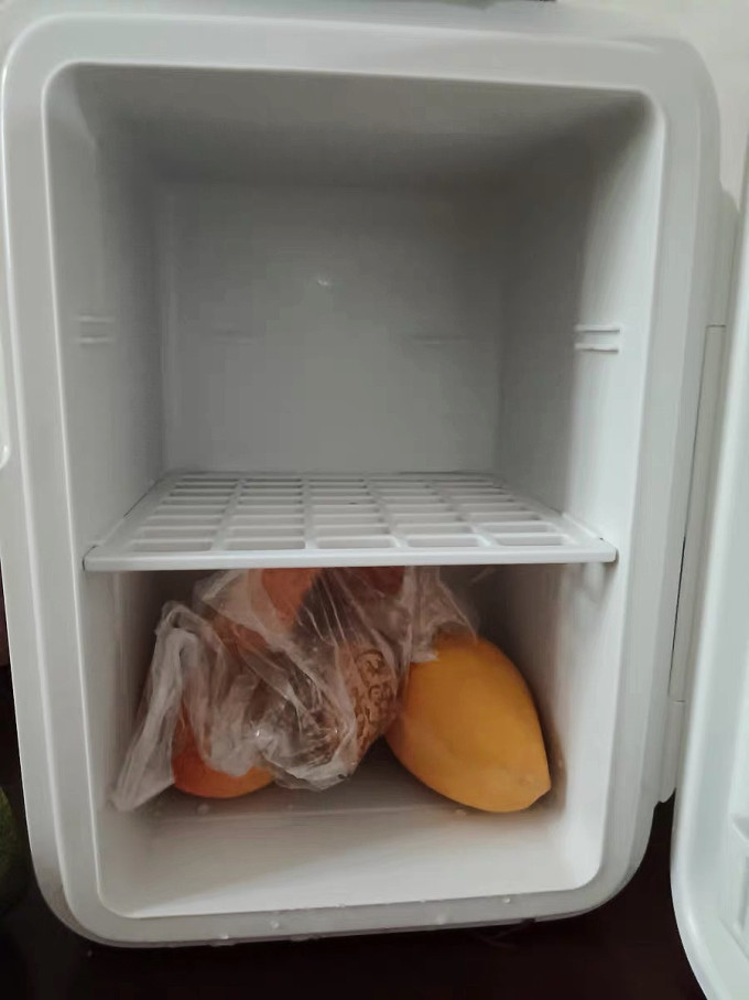 美的车载冰箱