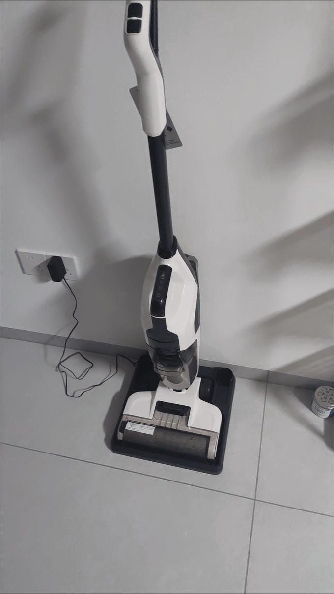 苏泊尔无线洗地机