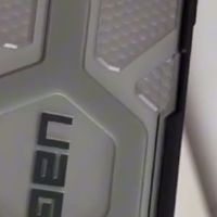 科技与美学的碰撞！UAG尊贵碳纤维手机壳，尽显硬核实力