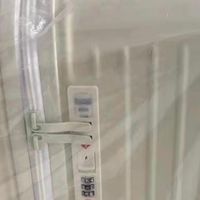 闲鱼138元捡漏24寸奶白行李箱