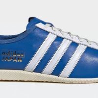 adidas T头鞋：复古与实用兼备