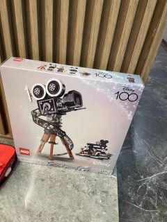 当乐高邂逅迪士尼，拼出童年梦想