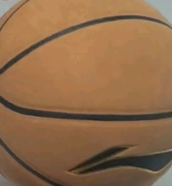 李宁篮球
