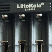 开箱一款外贸充电器 Lii-500s 兼容镍氢 镍镉 锂电 1.2V 3.7V
